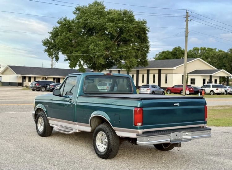 
								1996 Ford f-150 Eddie Bauer full									