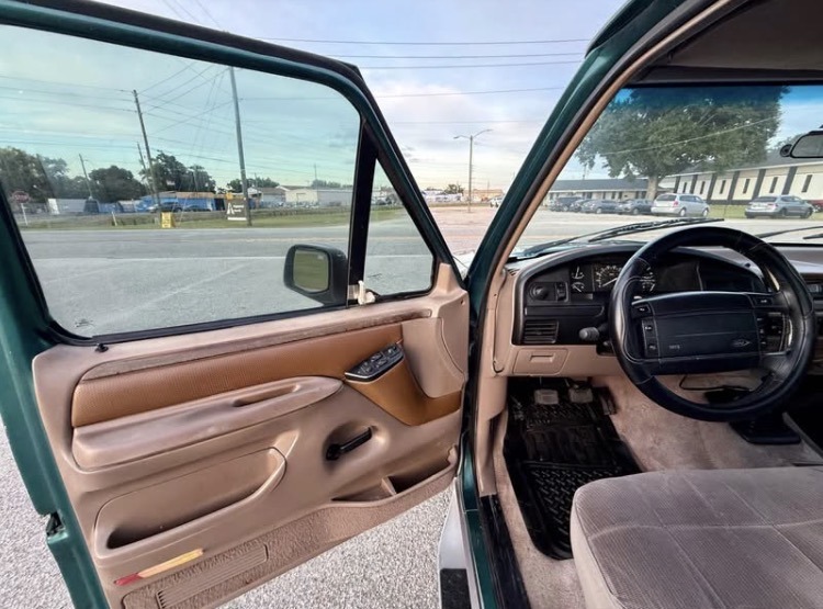 
								1996 Ford f-150 Eddie Bauer full									