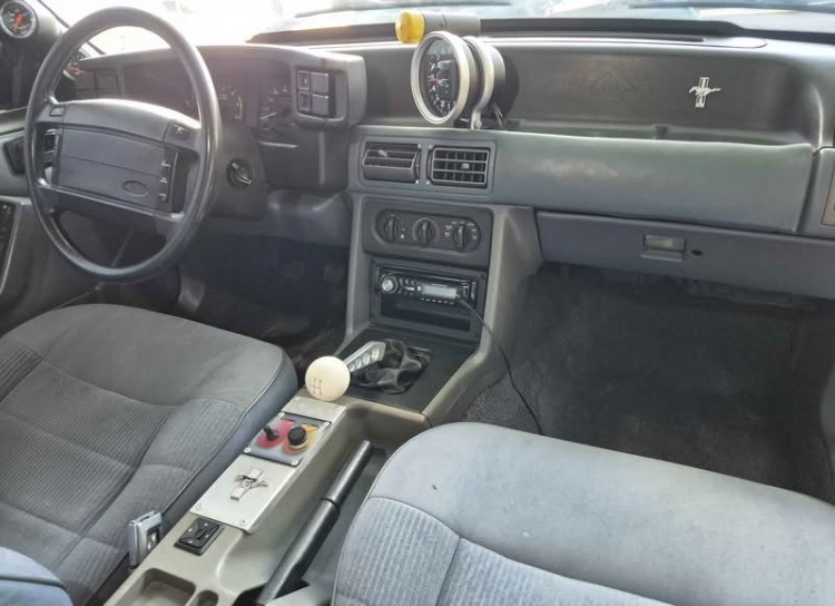 
								1990 Ford mustang LX Coupe full									