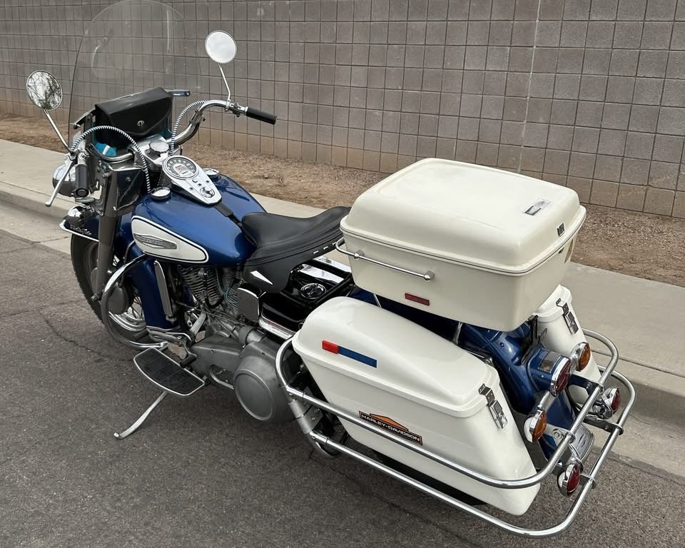 
								1967 Harley Davidson FLH Shovelhead full									
