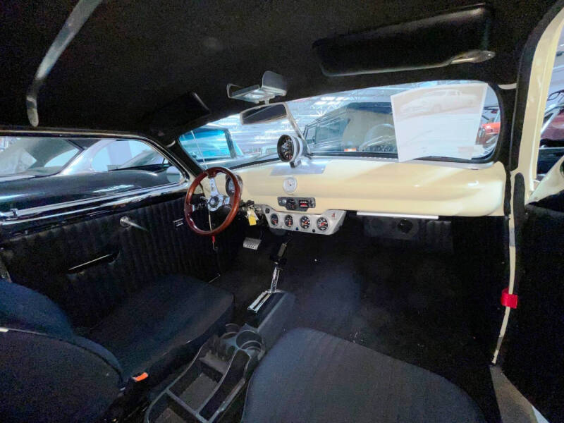 
								1950 Ford Ute full									