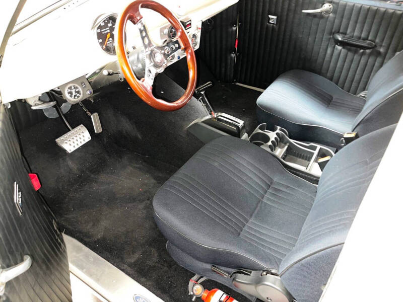
								1950 Ford Ute full									