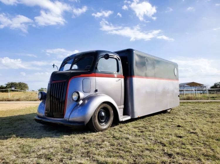 
								1947 Ford COE Custom full									