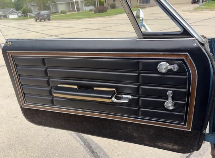 
								1966 Chevrolet Caprice full									
