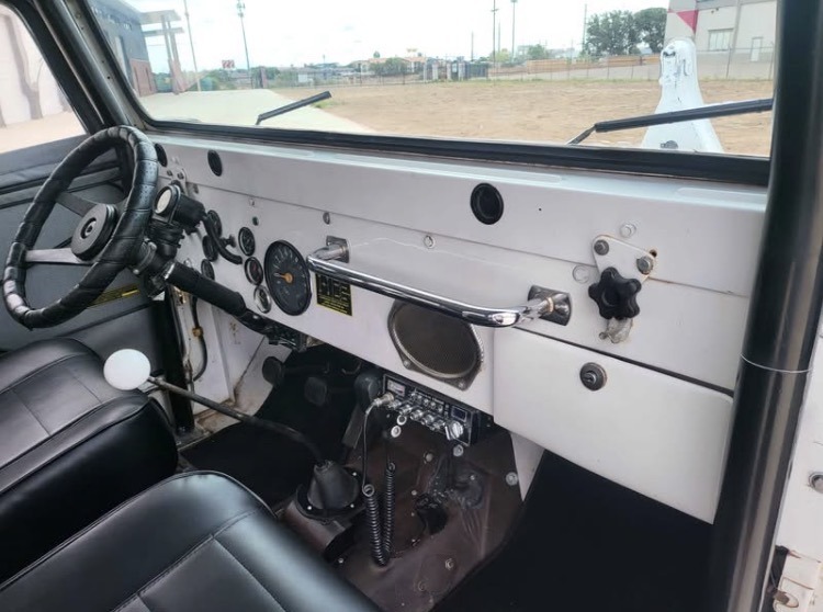 
								1969 Jeep CJ5 full									