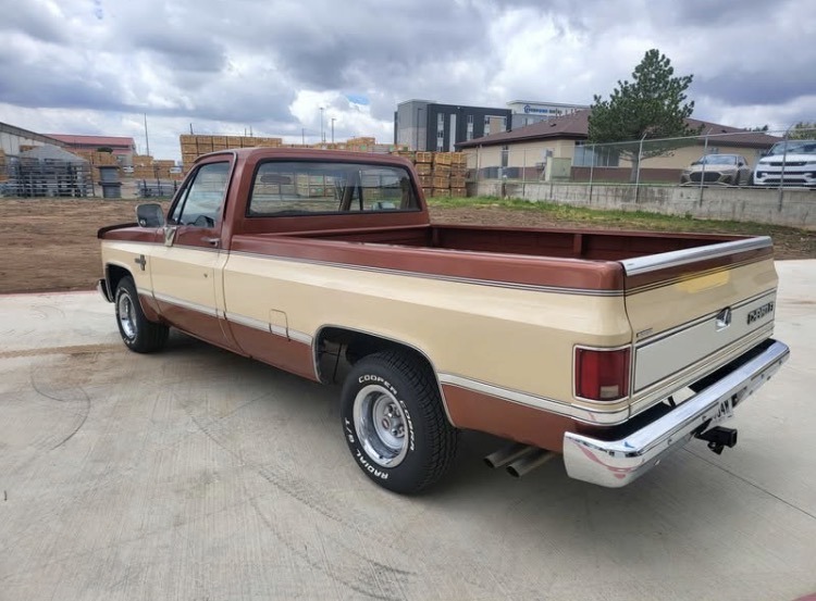 
								1987 Chevrolet Silverado 1500 full									