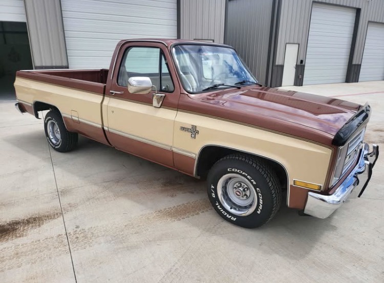 
								1987 Chevrolet Silverado 1500 full									