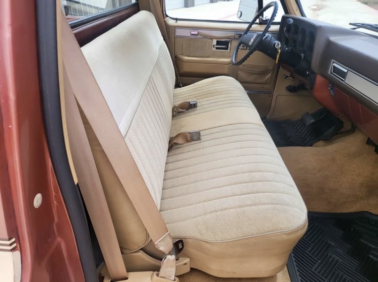 
								1987 Chevrolet Silverado 1500 full									