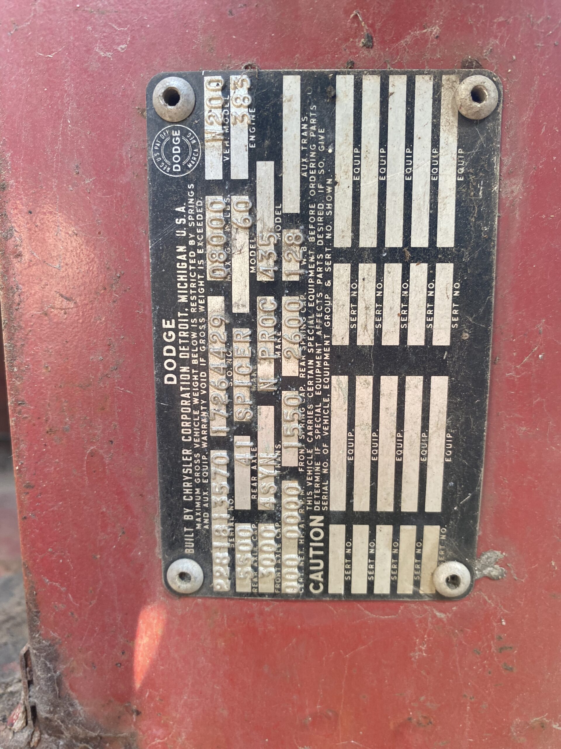 
								1968 Dodge W200 Power Wagon full									