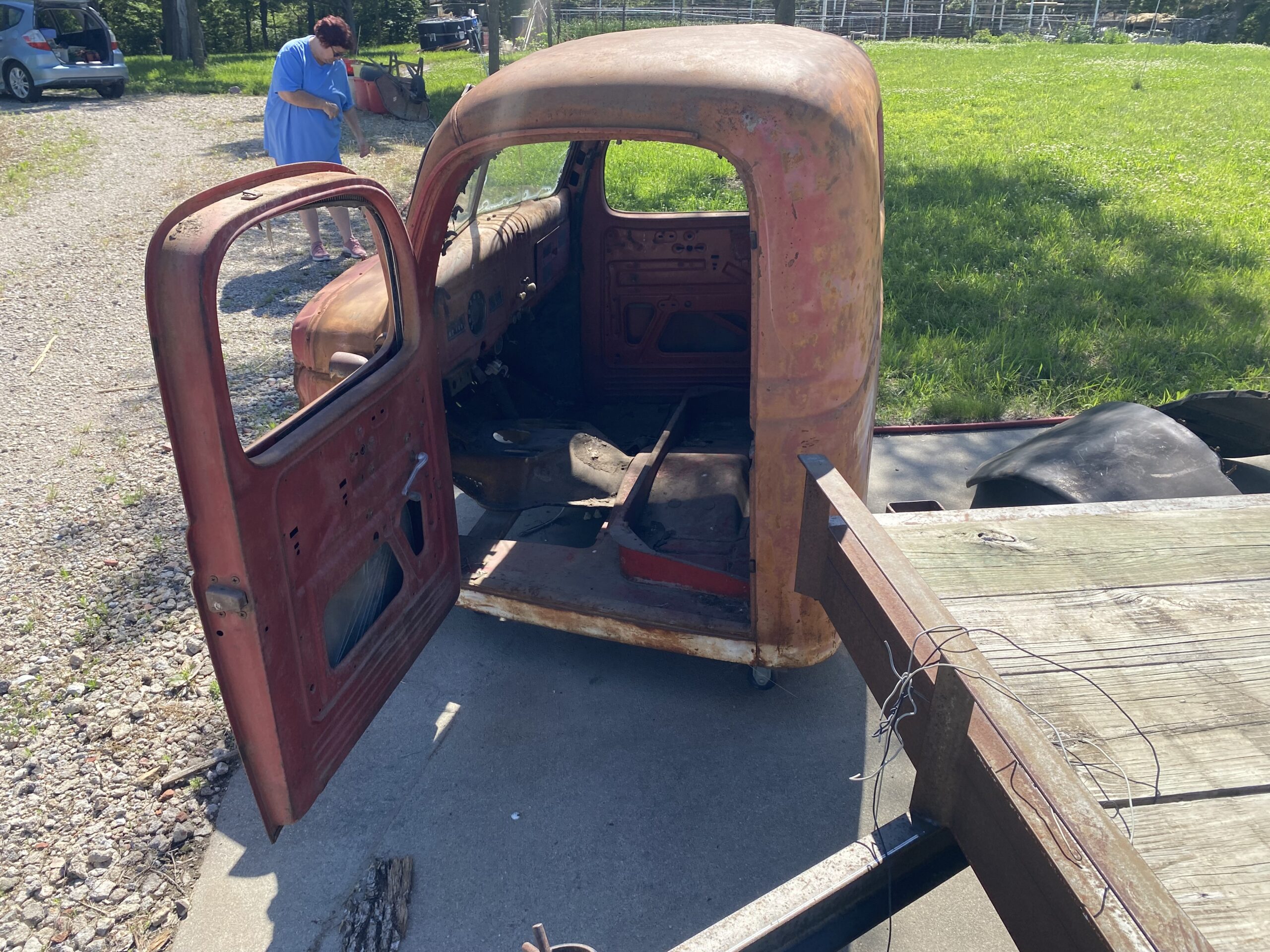 
								1948 Dodge Power Wagon Cab full									