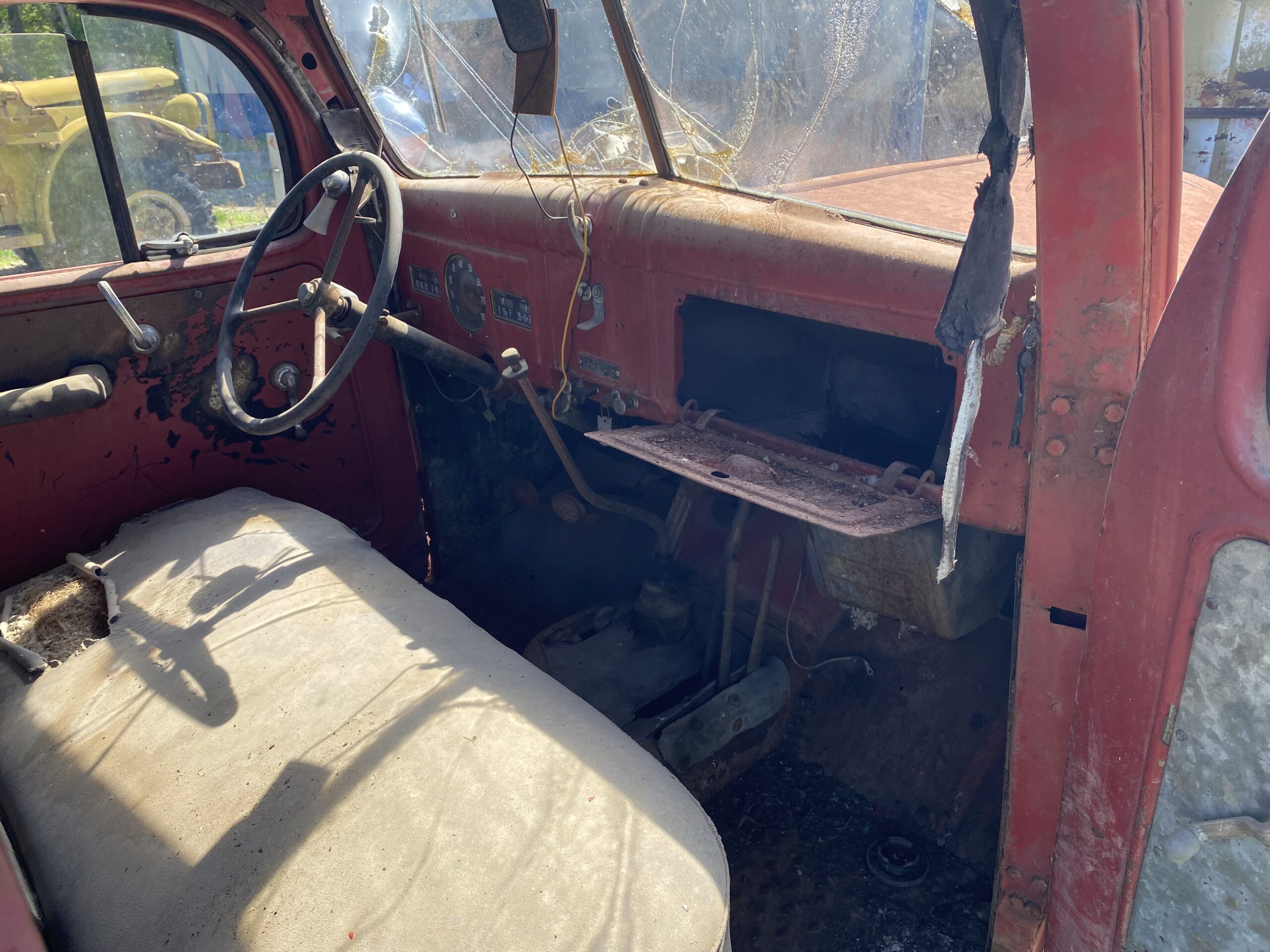 
								1946 Dodge Power Wagon full									
