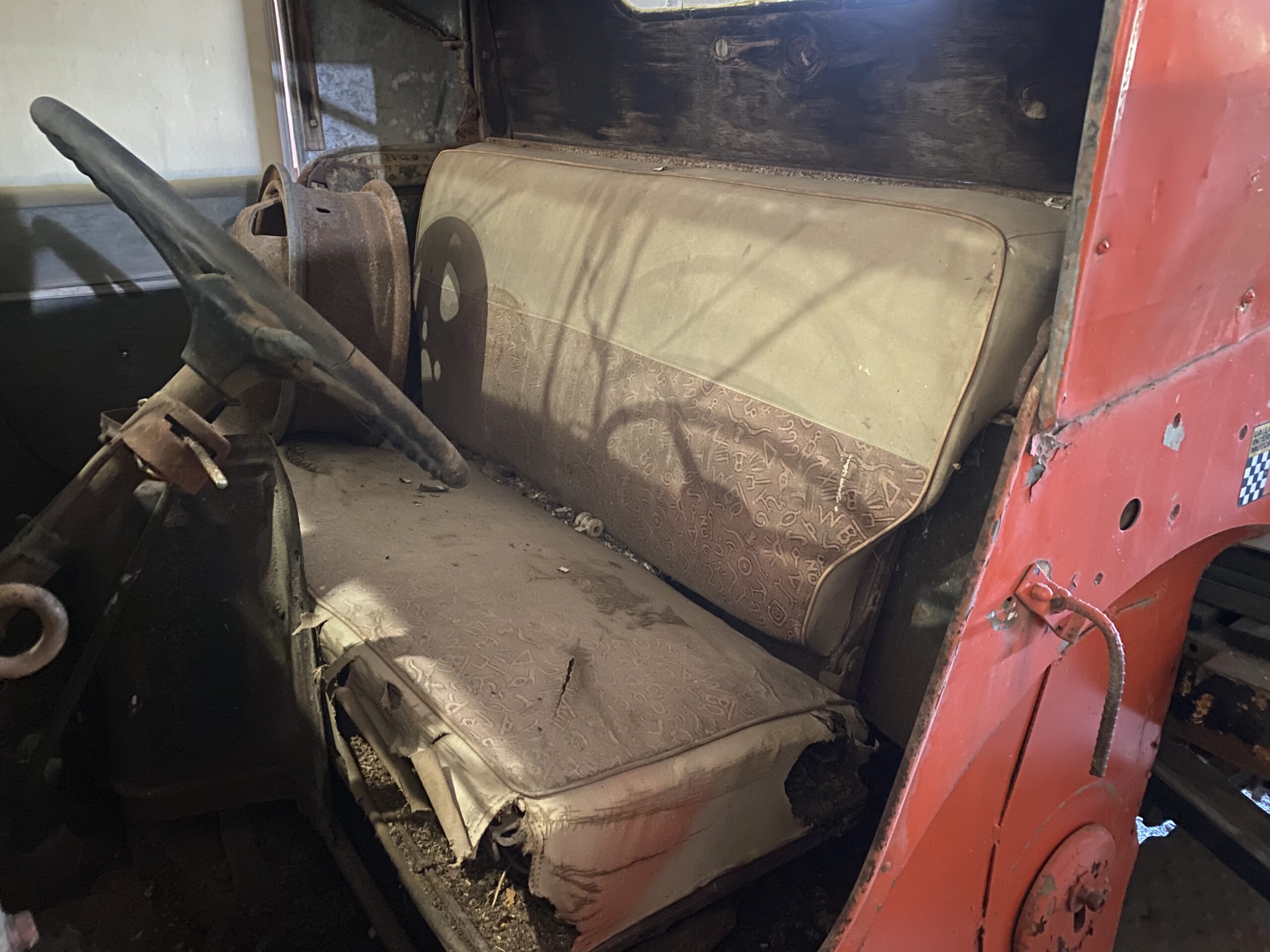 
								1941 Dodge WC Command Car full									