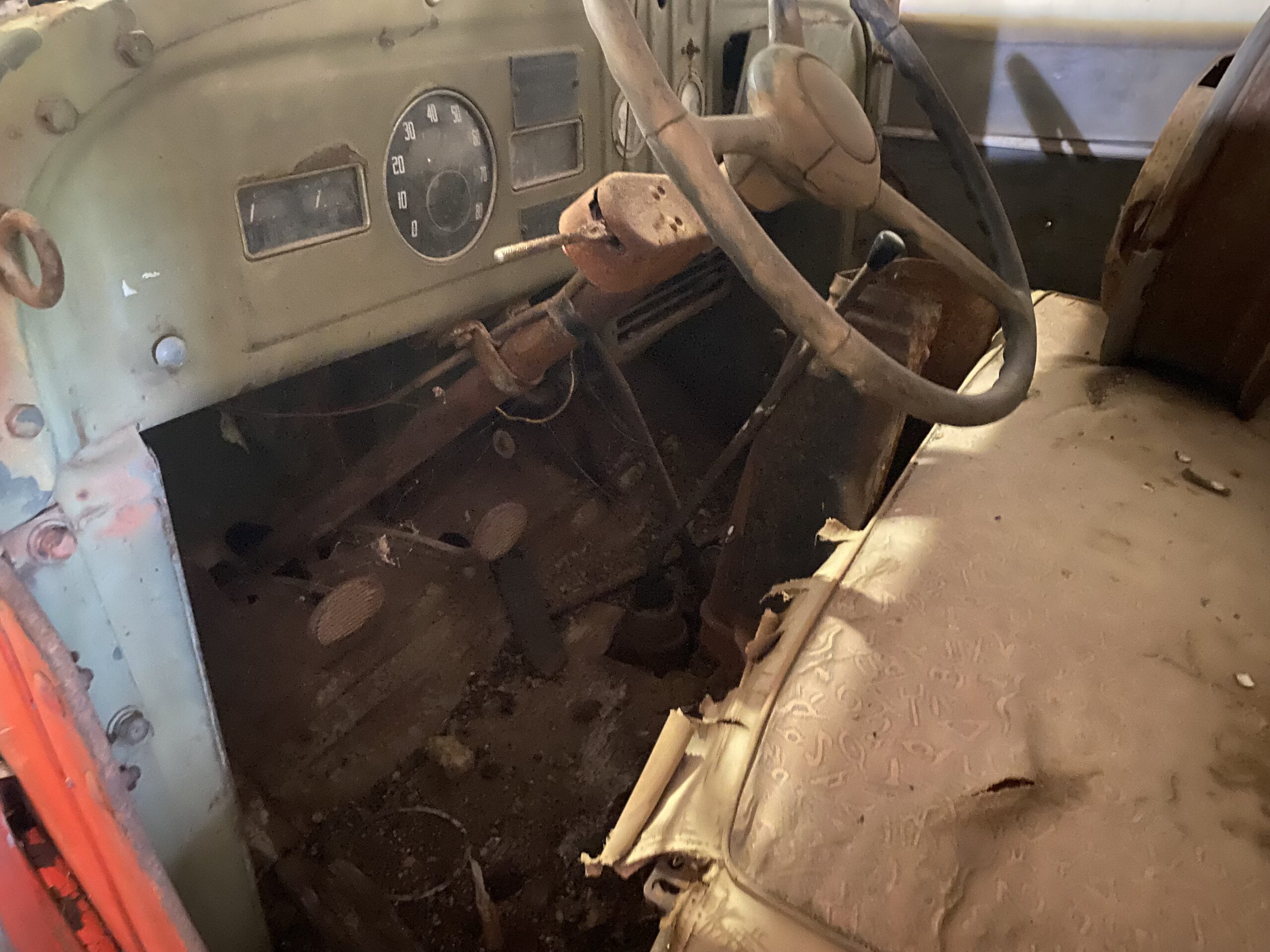 
								1941 Dodge WC Command Car full									