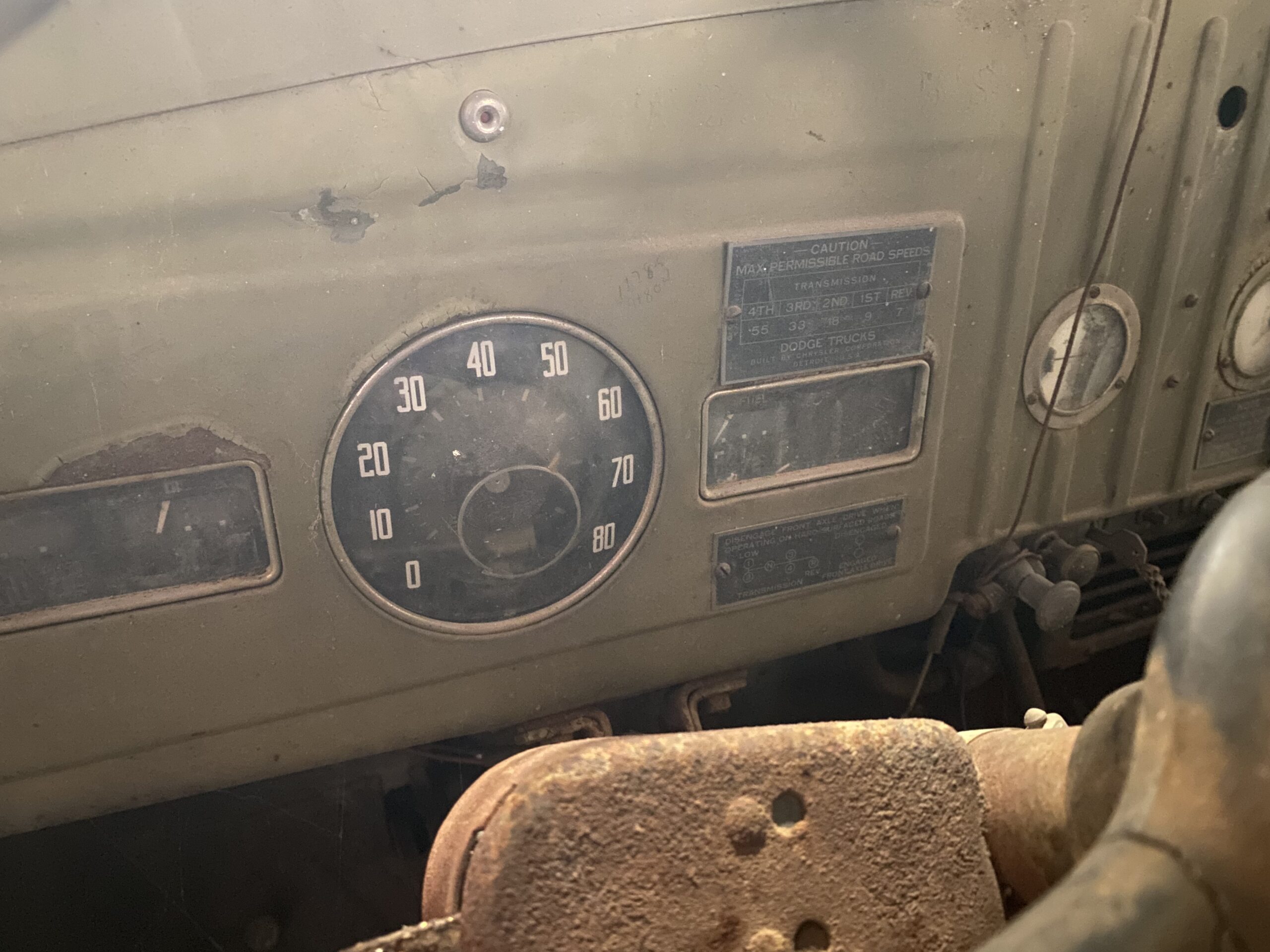 
								1941 Dodge WC Command Car full									