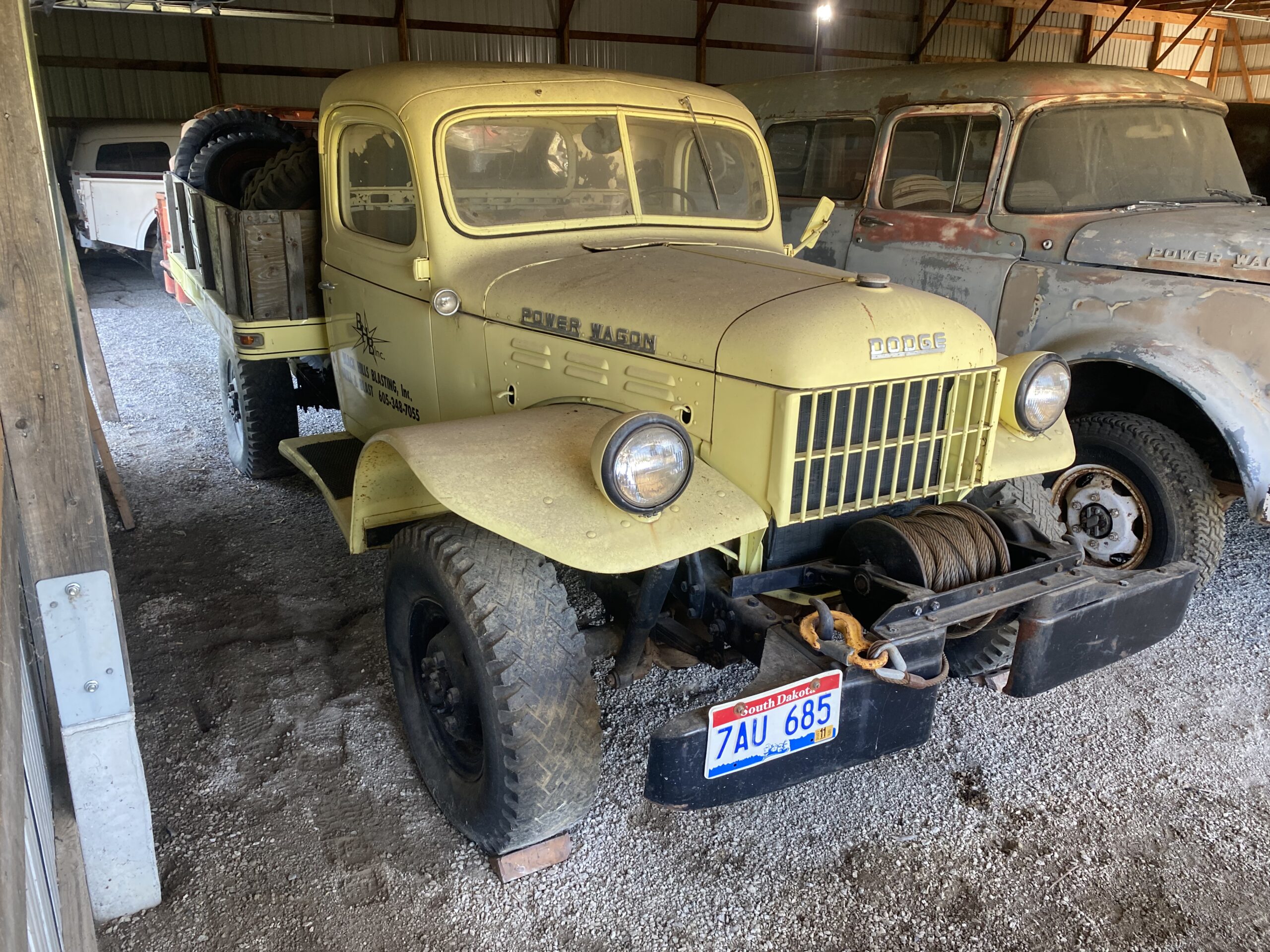 
								1946 Dodge Power Wagon full									