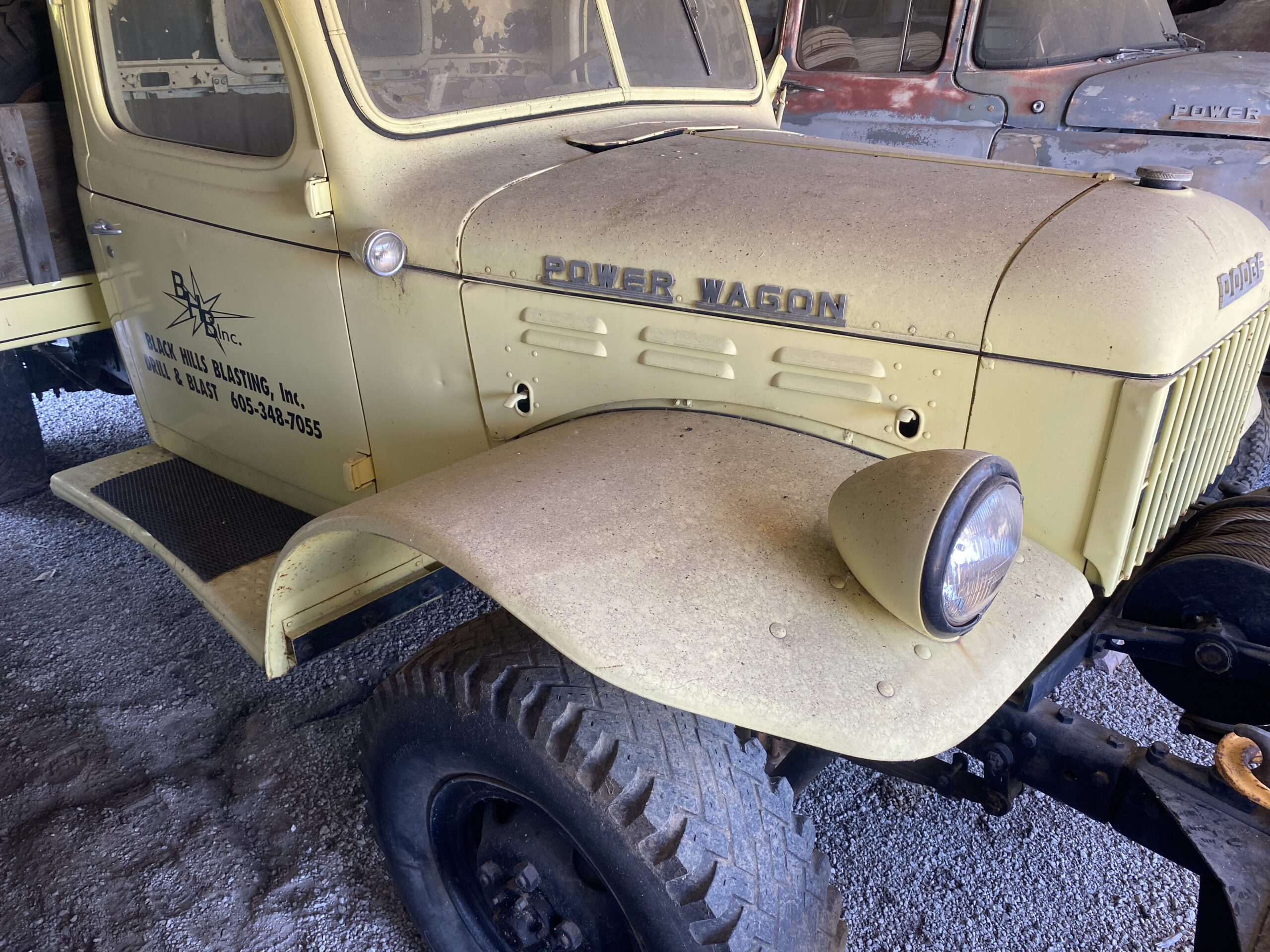 
								1946 Dodge Power Wagon full									
