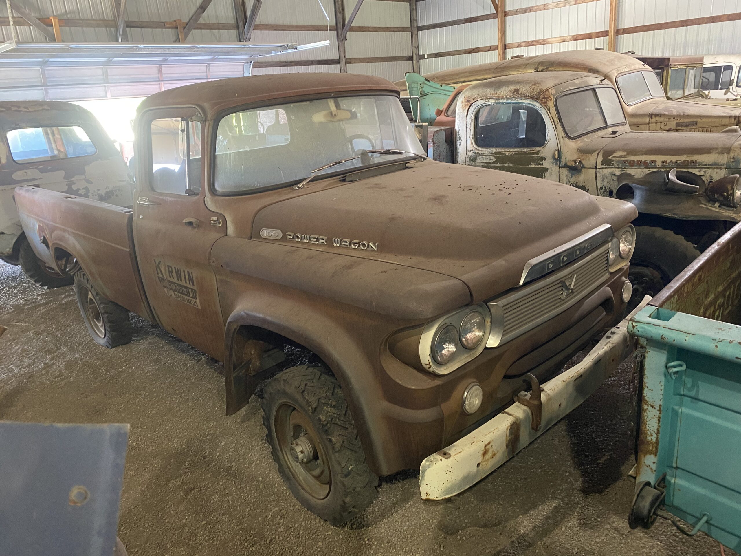 
								1960 Dodge Power Wagon W100 full									