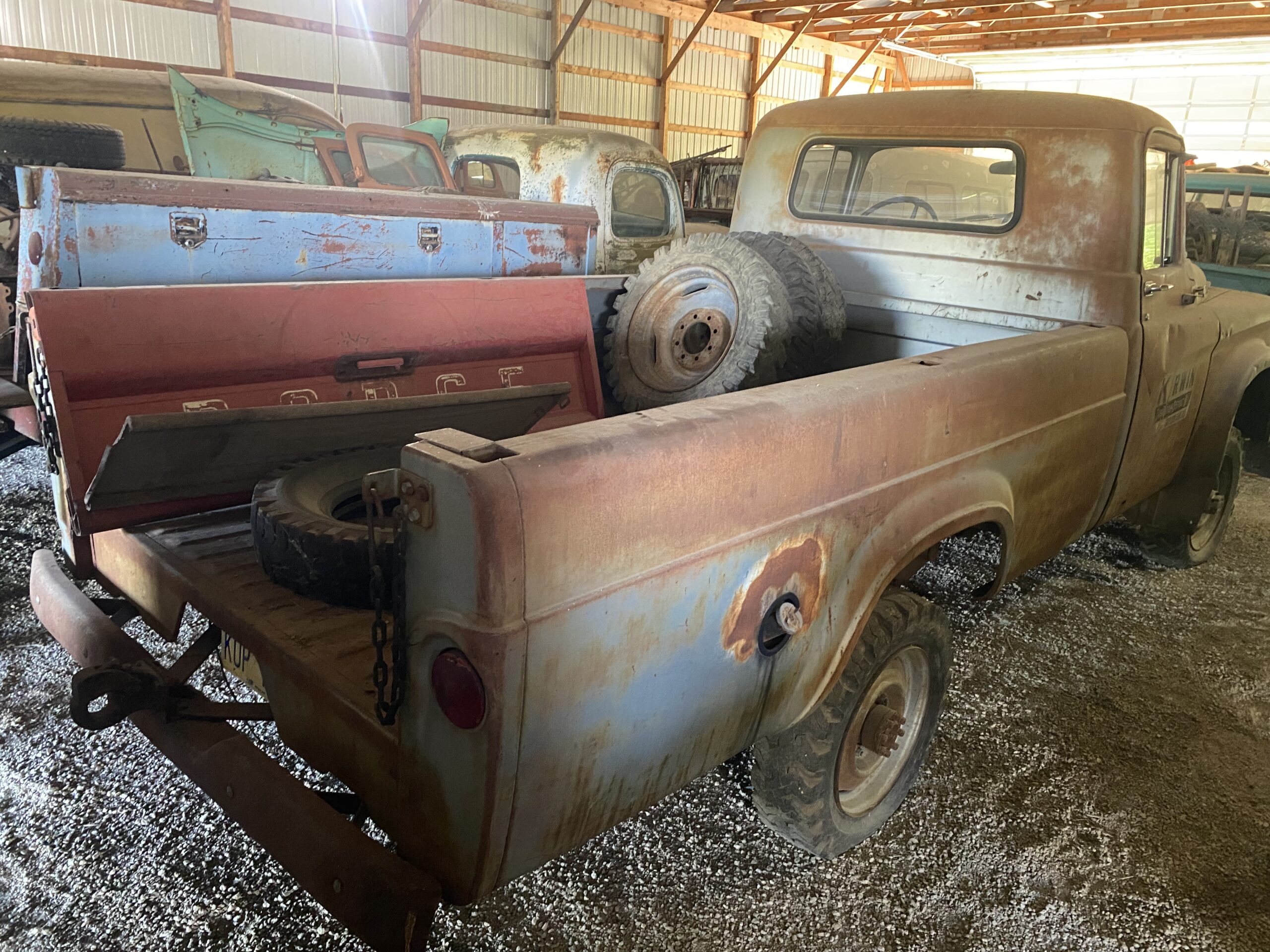 
								1960 Dodge Power Wagon W100 full									
