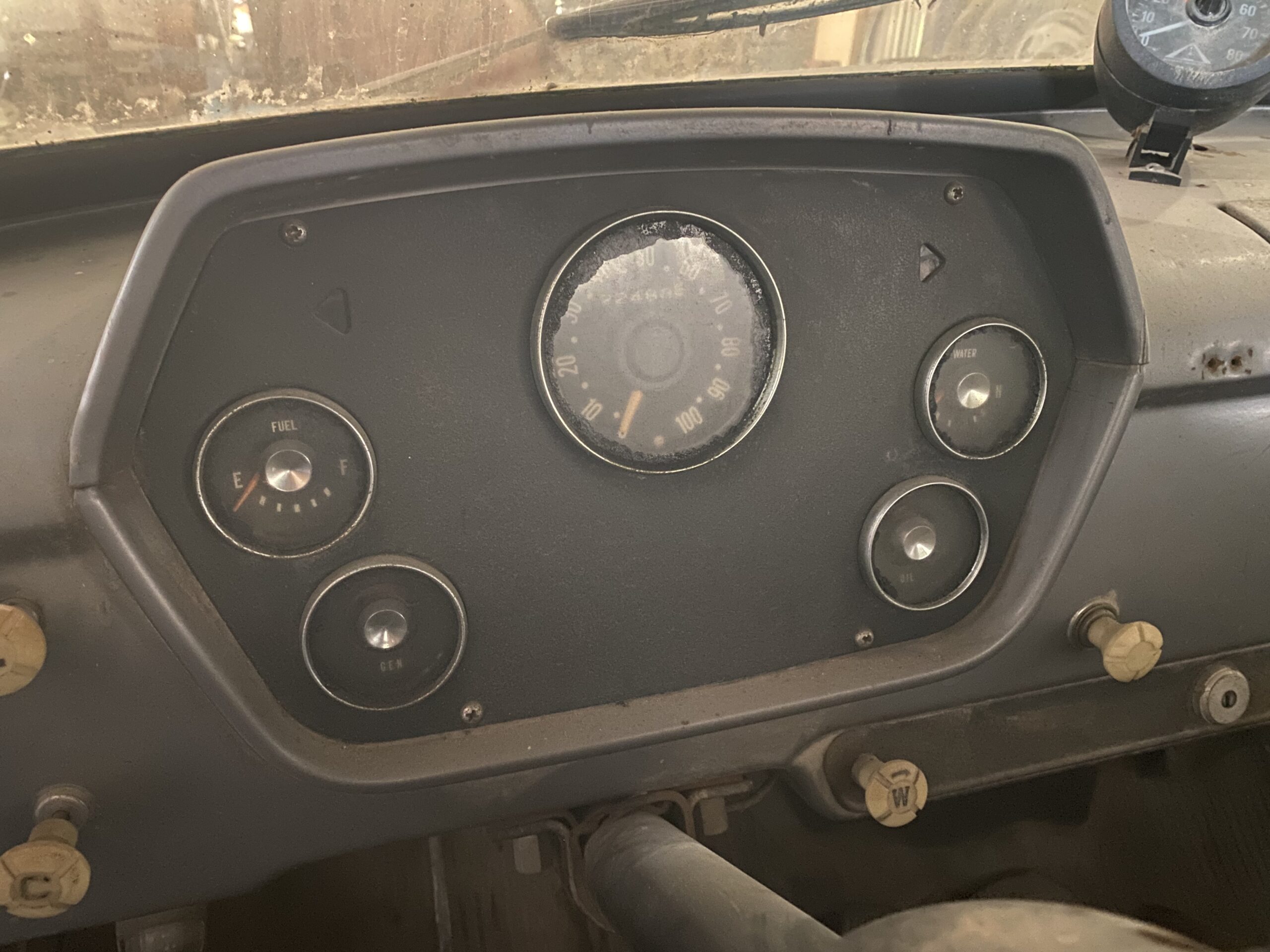 
								1960 Dodge Power Wagon W100 full									