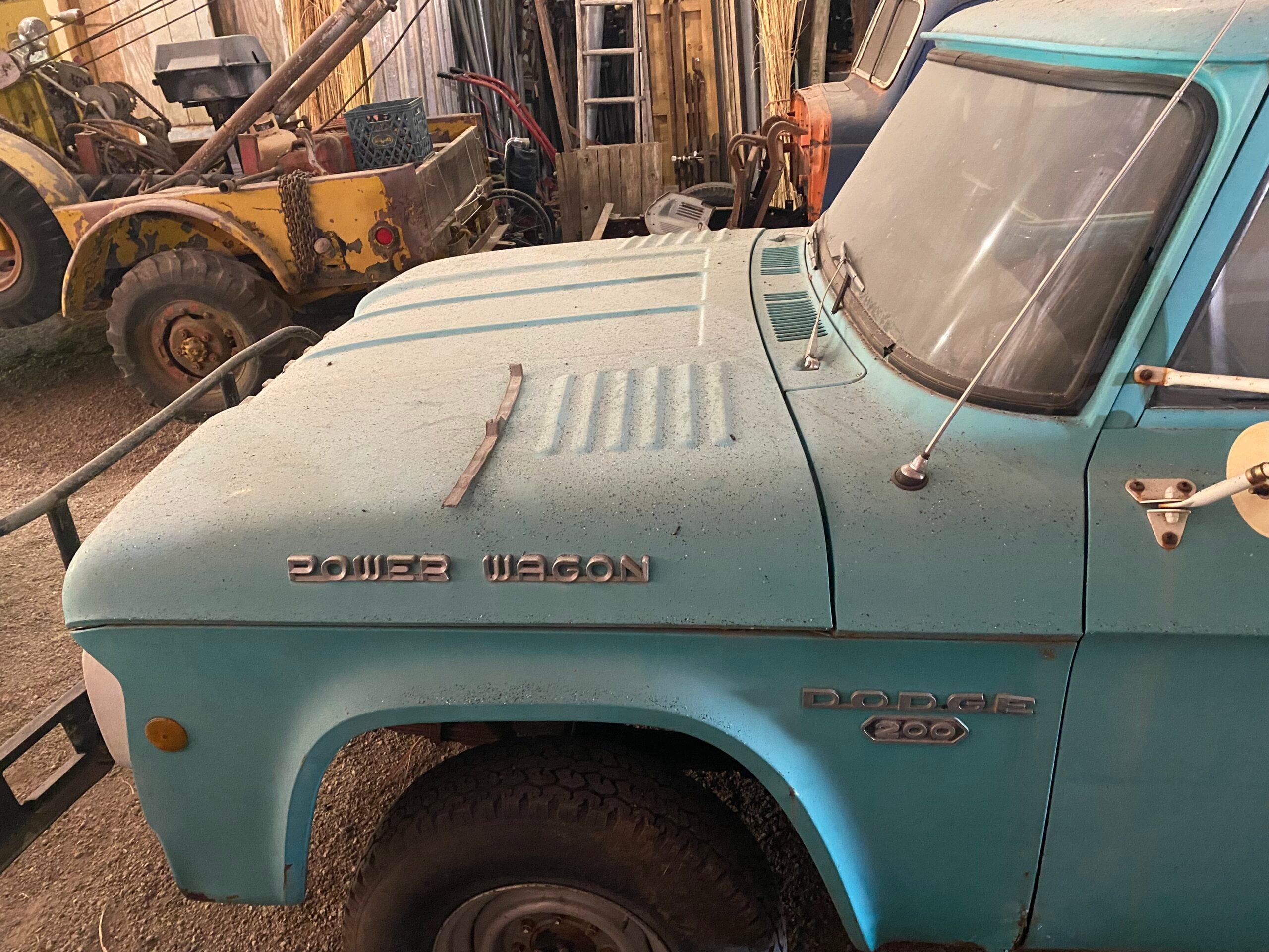 
								1968 Dodge Power Wagon W200 full									