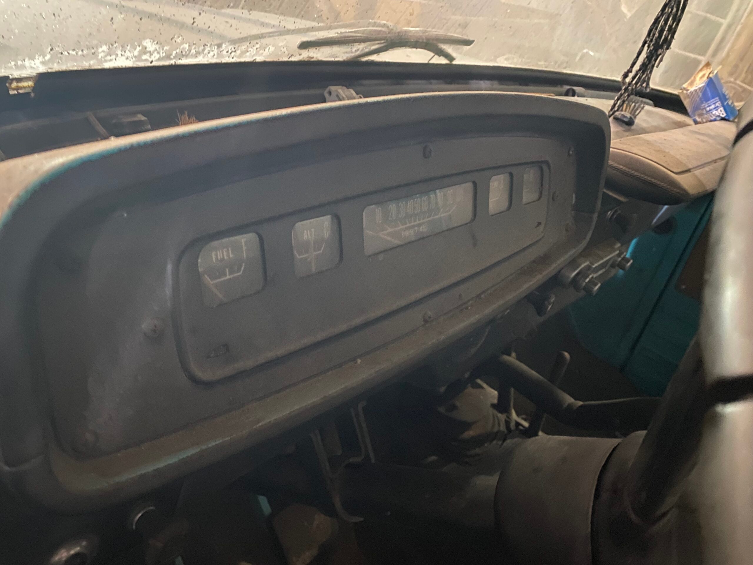 
								1968 Dodge Power Wagon W200 full									