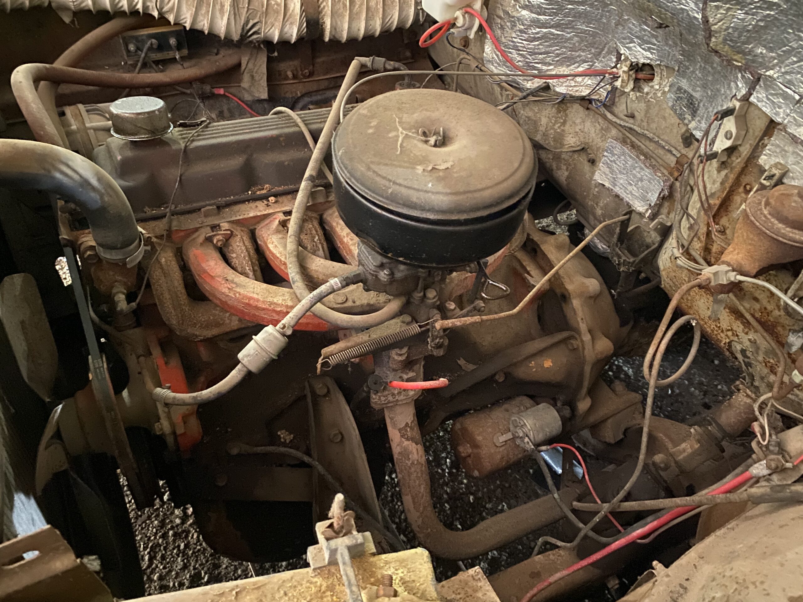 
								1966 Dodge D100 Town Wagon full									