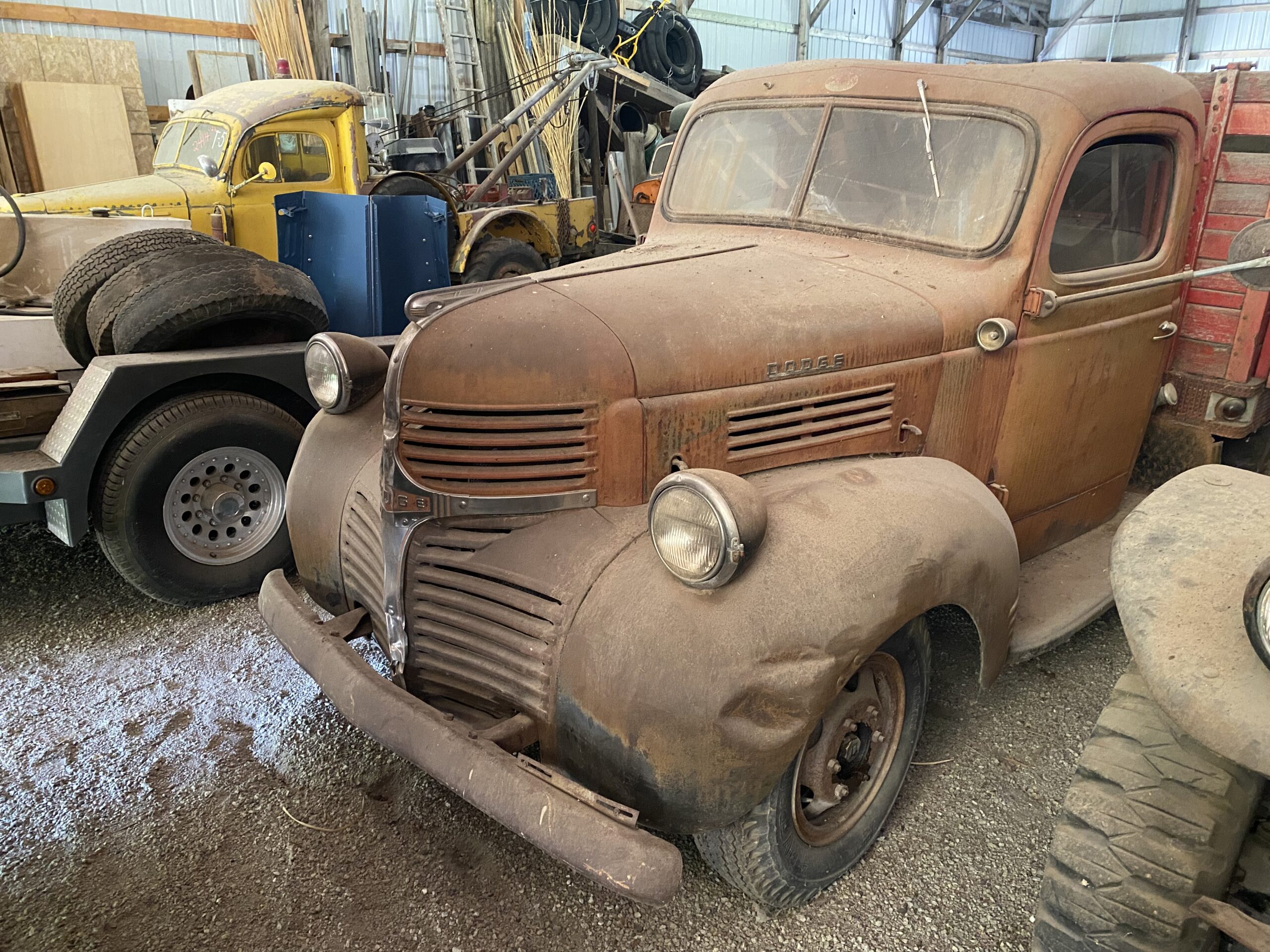 
								1946 Dodge WF-32 Stake Bed full									