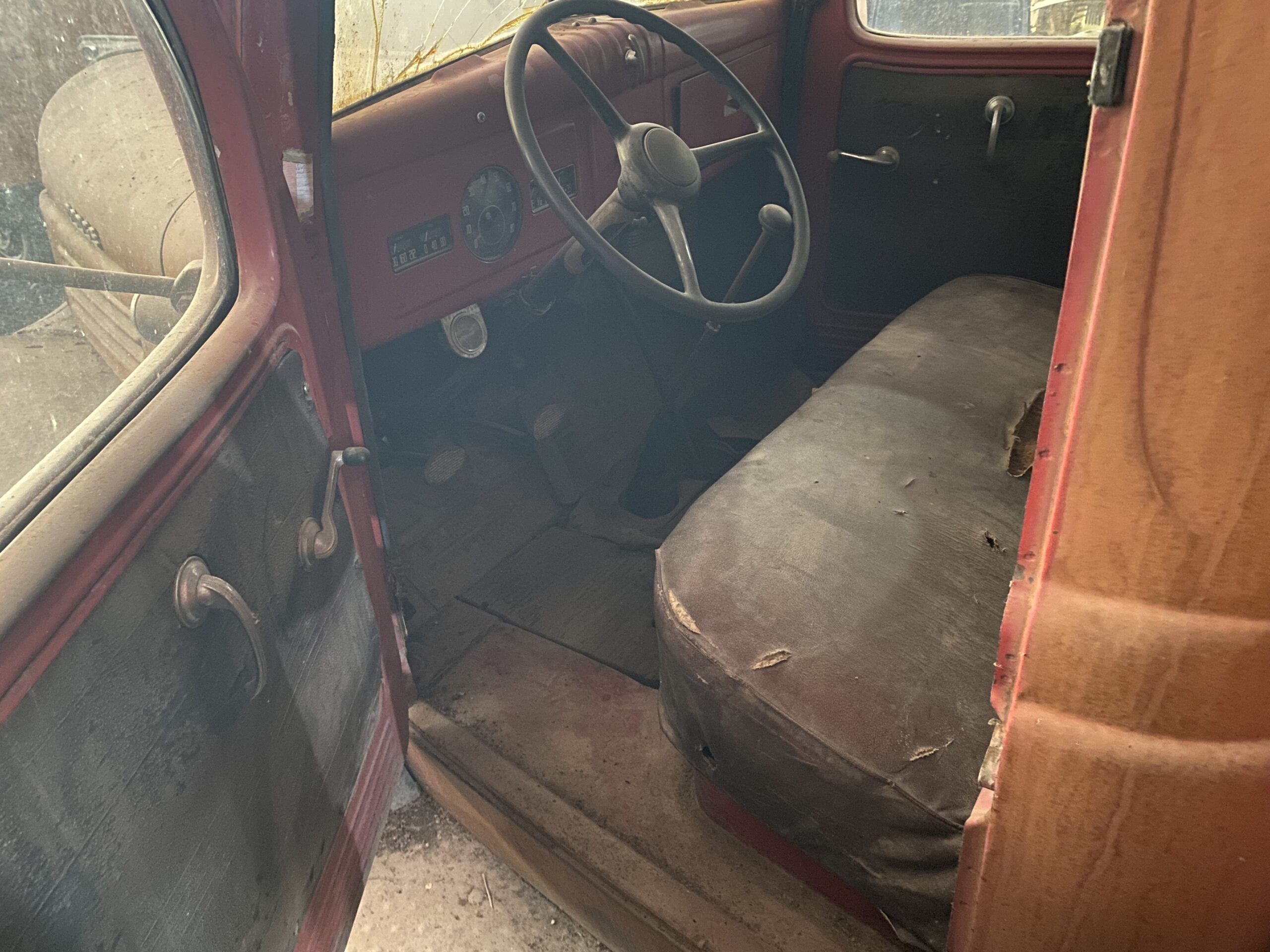 
								1946 Dodge WF-32 Stake Bed full									