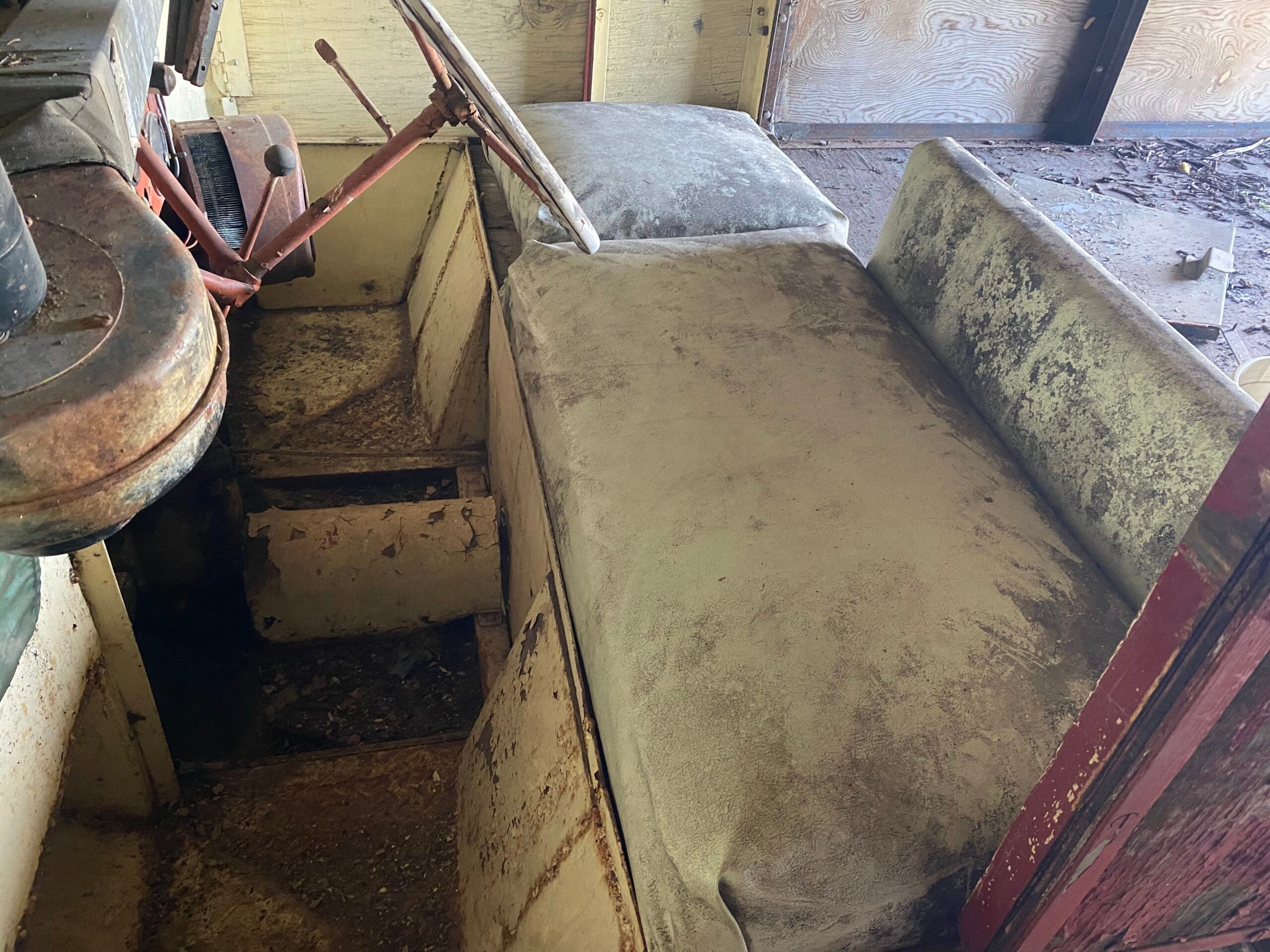 
								1944 Allis Chalmers M7 Snow Tractor full									