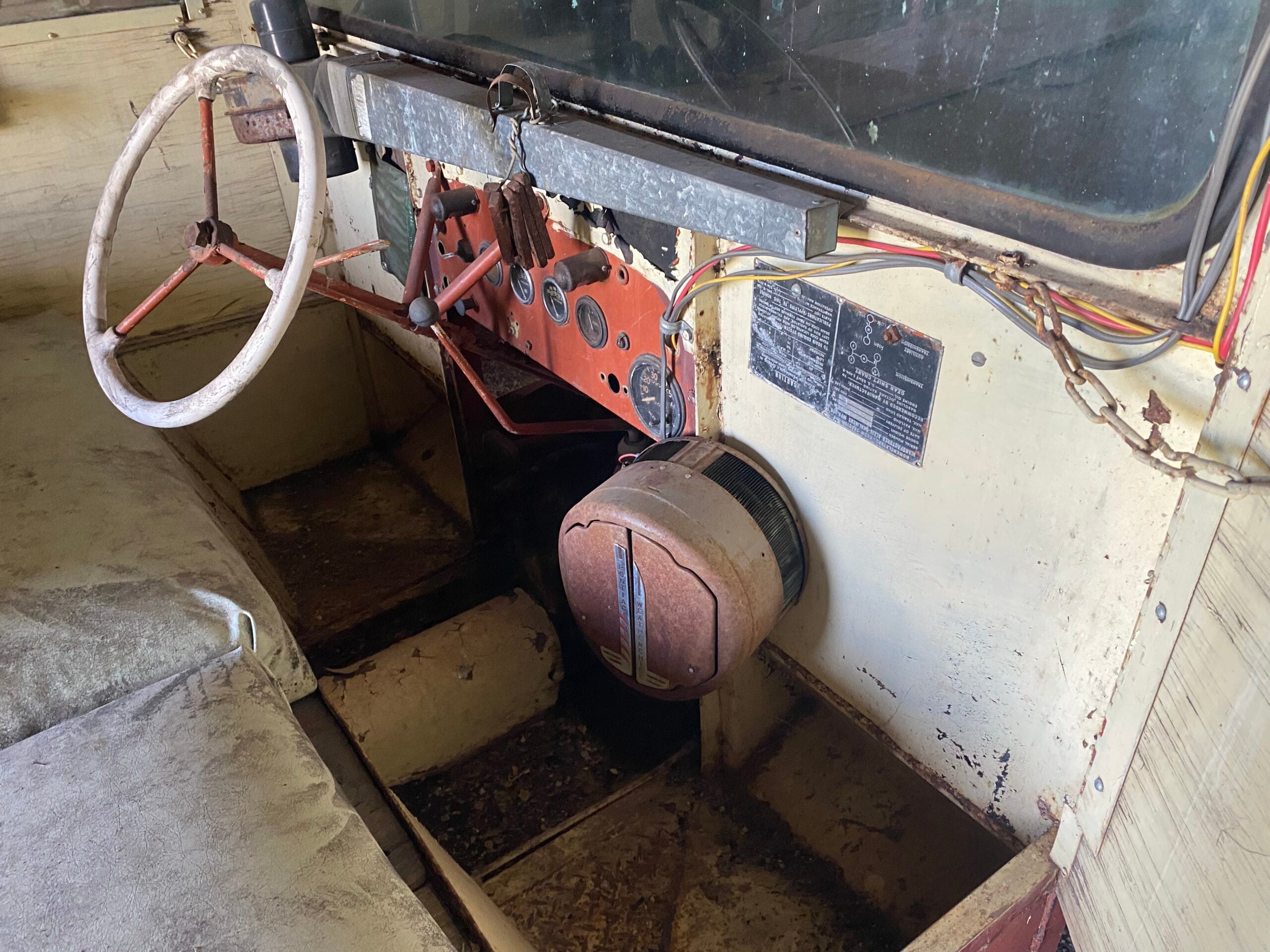 
								1944 Allis Chalmers M7 Snow Tractor full									