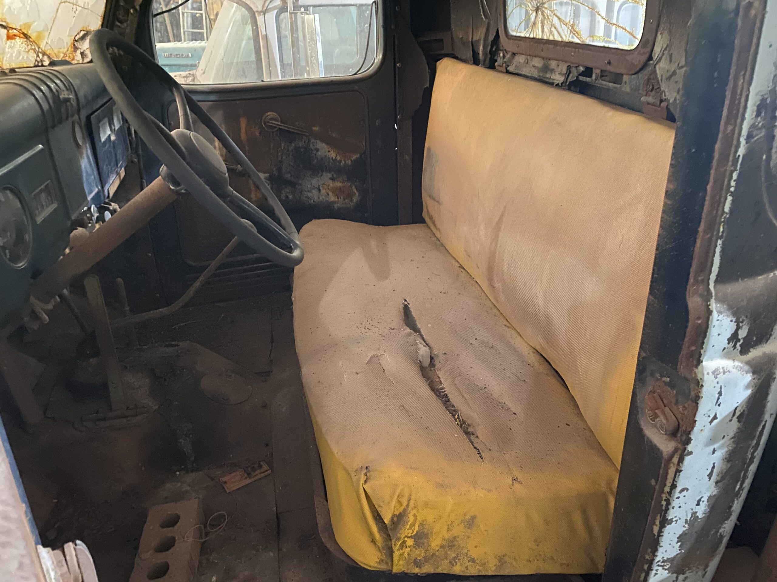 
								1946 Dodge Power Wagon full									