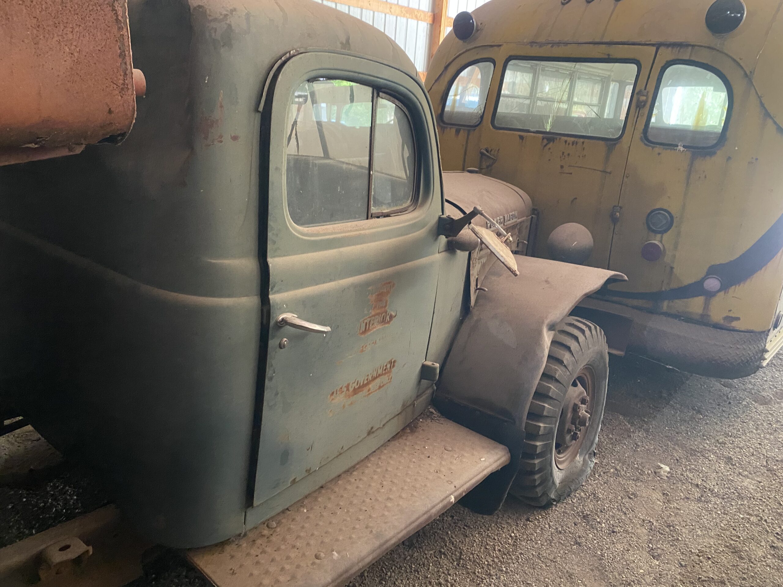 
								1954 Dodge Power Wagon full									
