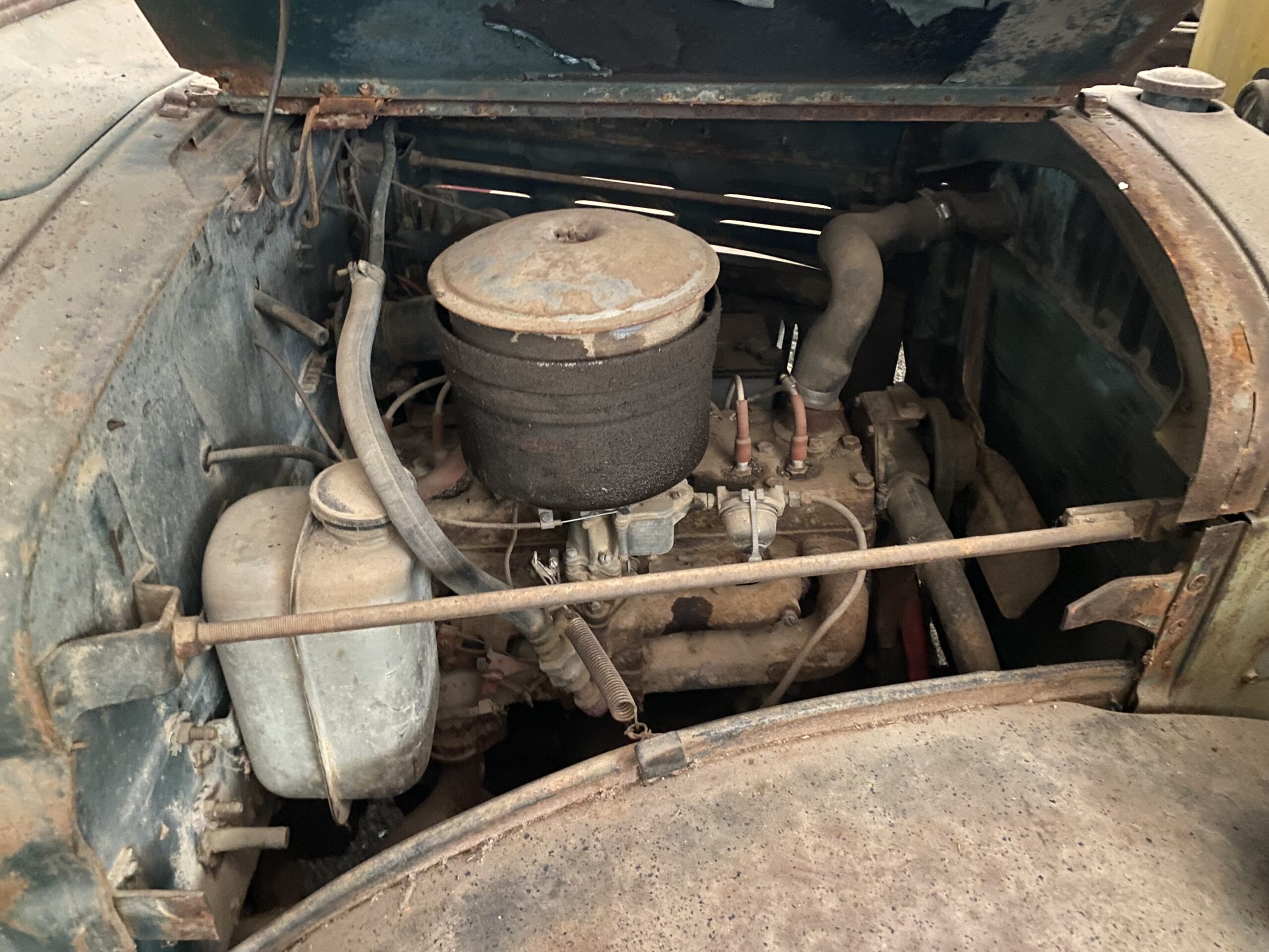 
								1954 Dodge Power Wagon full									