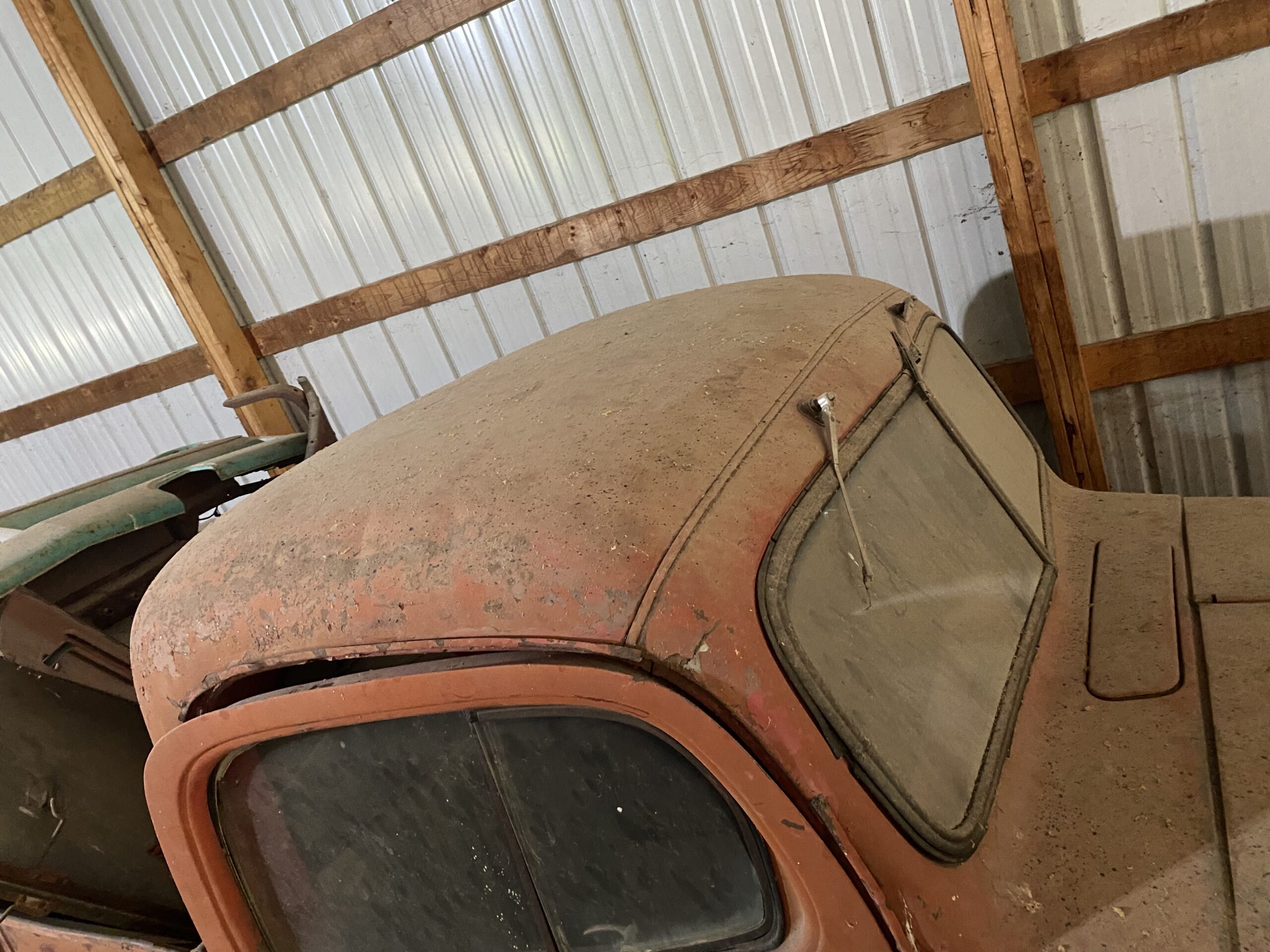 
								1948 Dodge Power Wagon full									