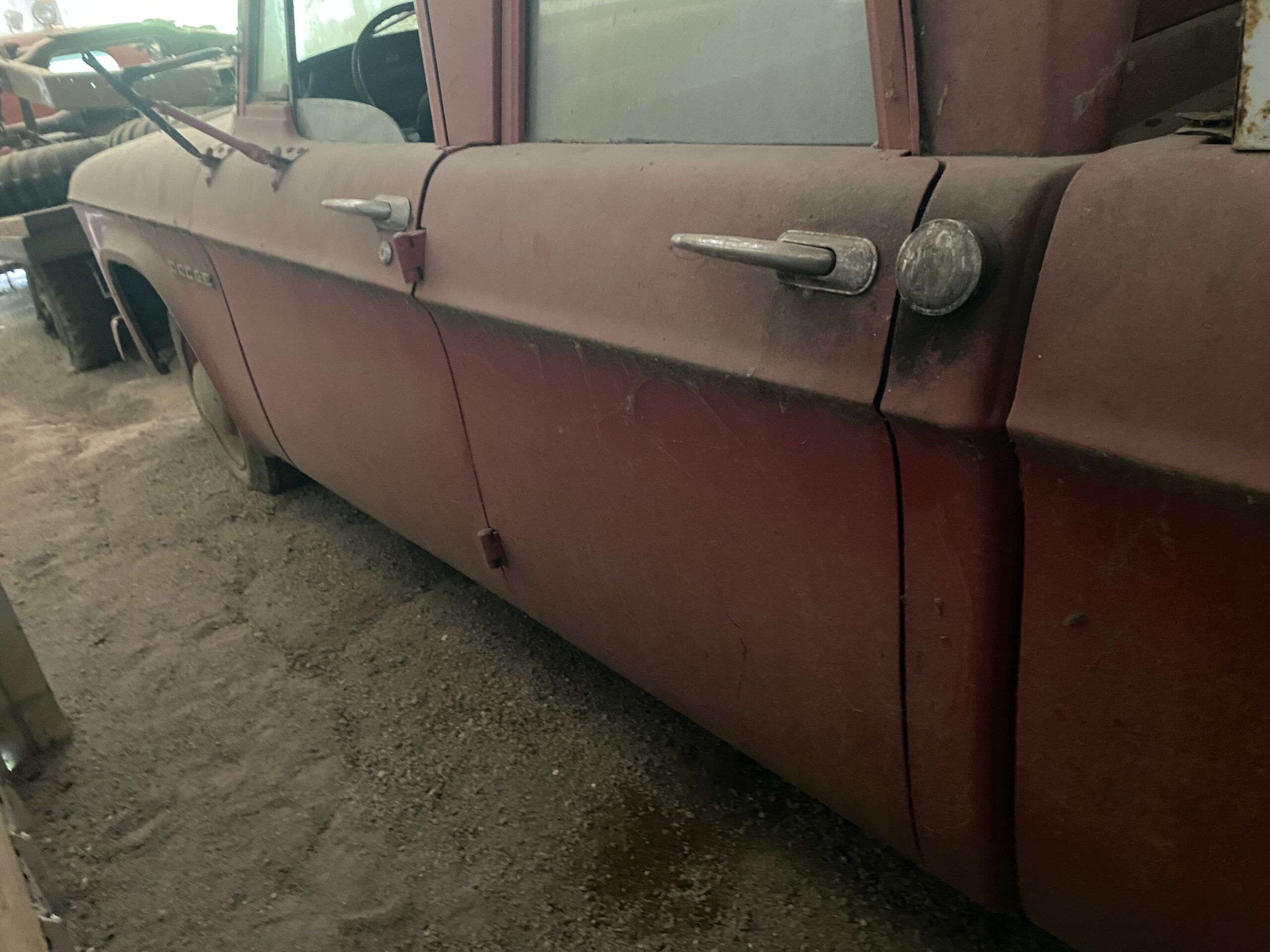 
								Dodge D200 Crew Cab full									
