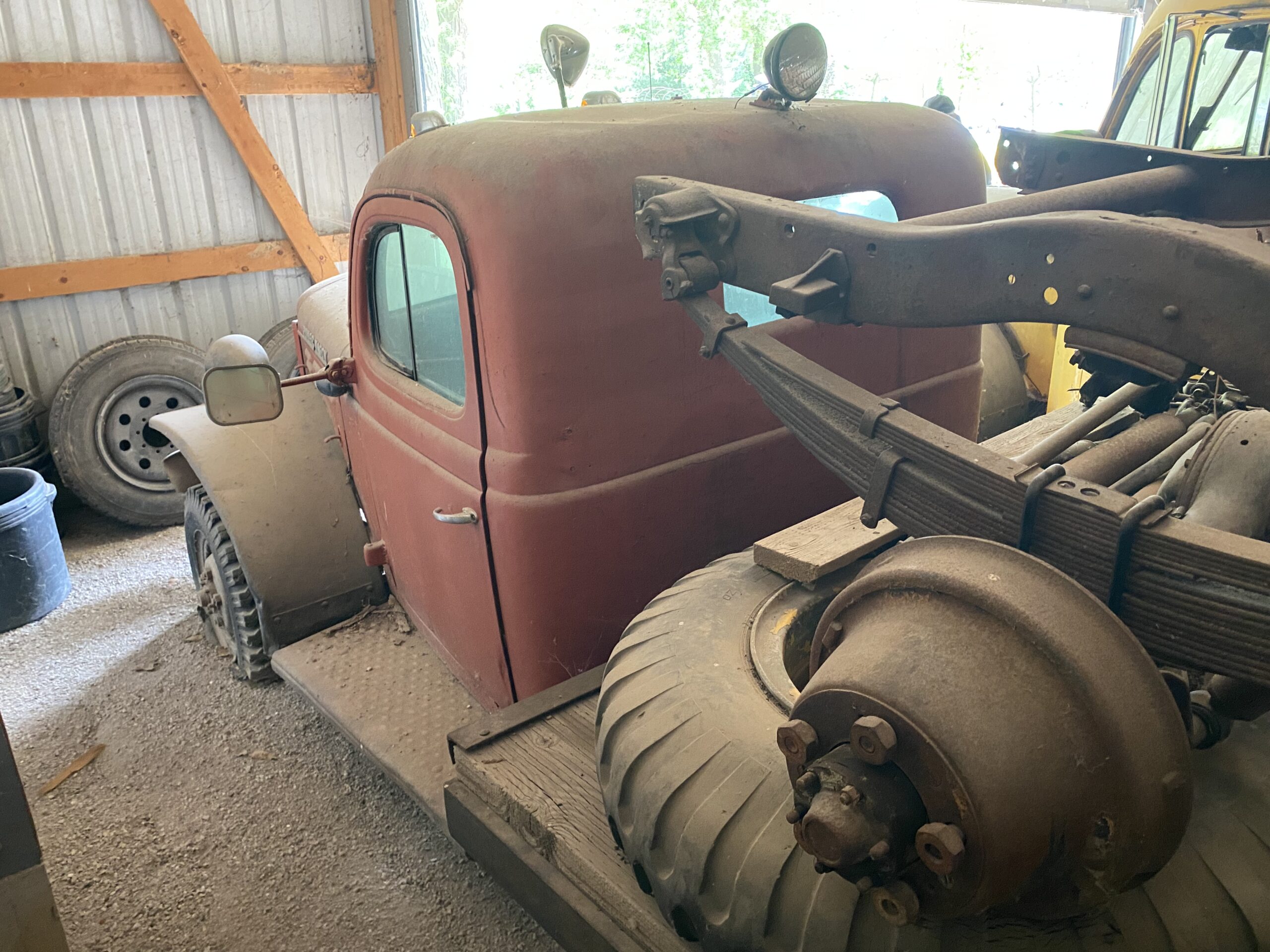
								1947 Dodge Power Wagon Flatbed full									