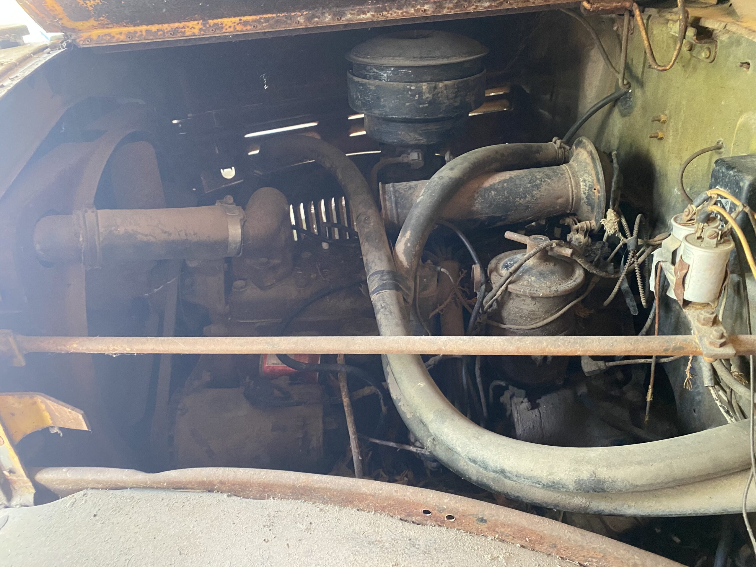 
								Dodge Power Wagon School Bus full									
