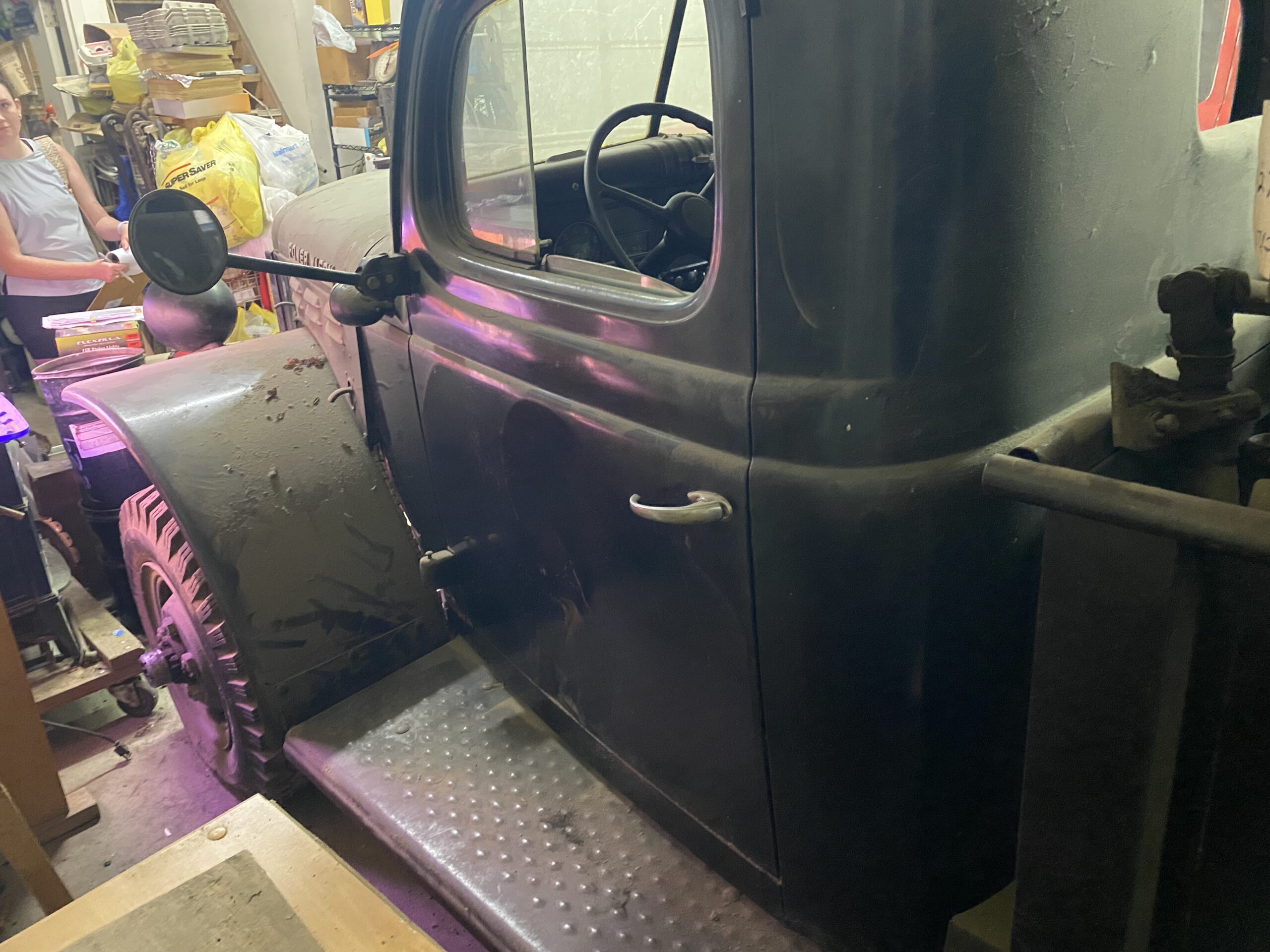 
								1947 Dodge Power Wagon full									