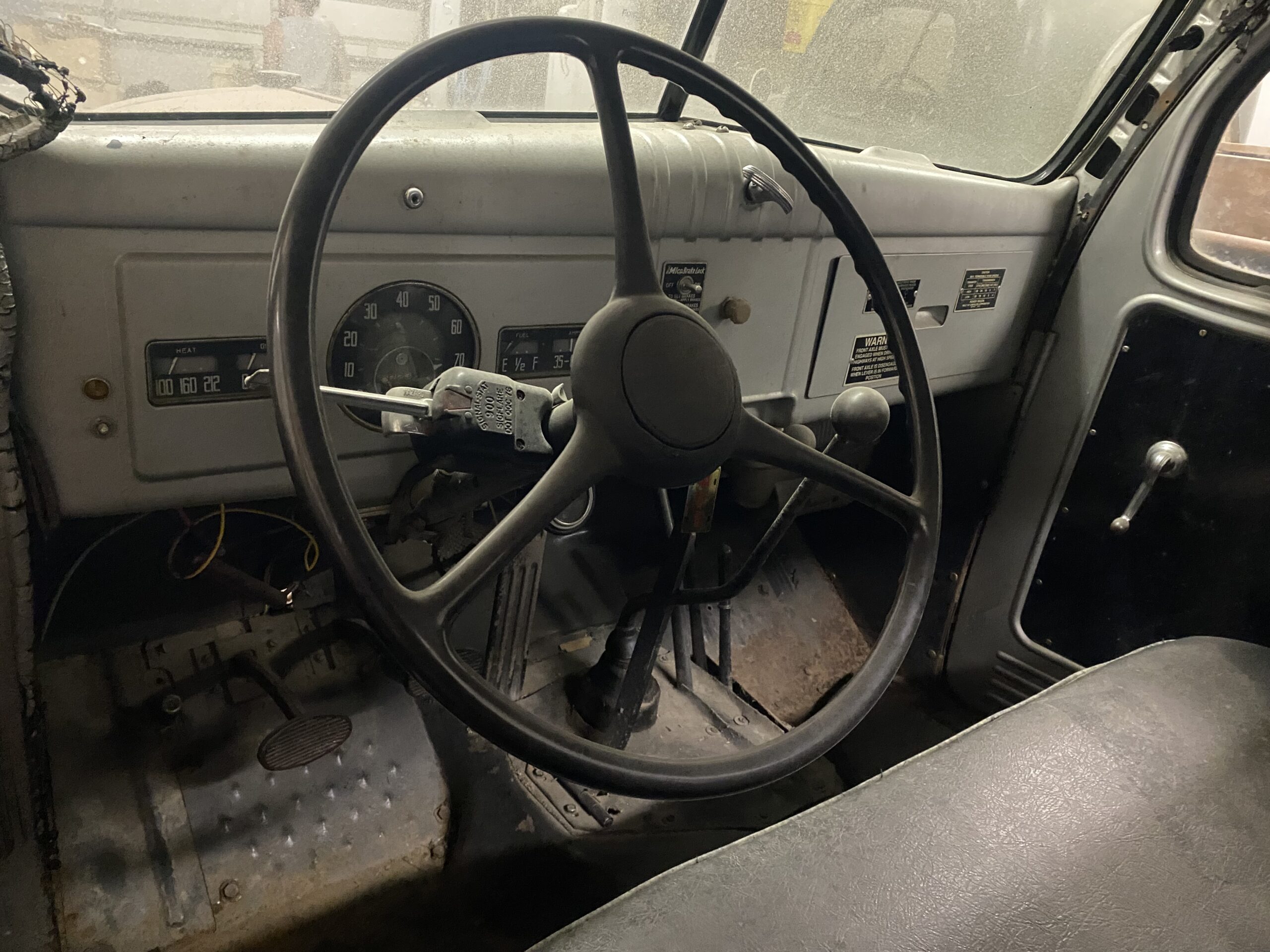 
								1947 Dodge Power Wagon full									