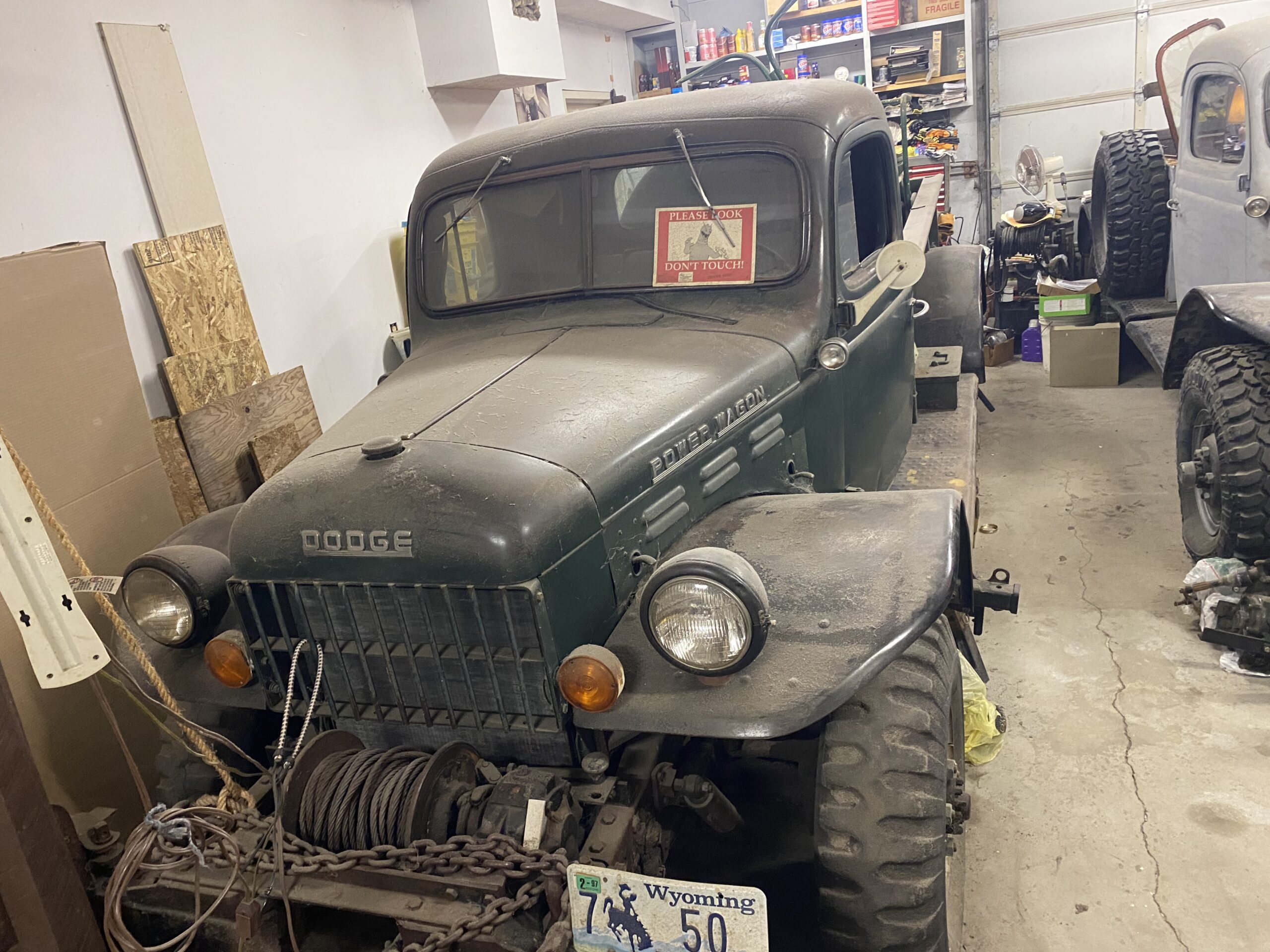 
								1960 Dodge Power Wagon full									