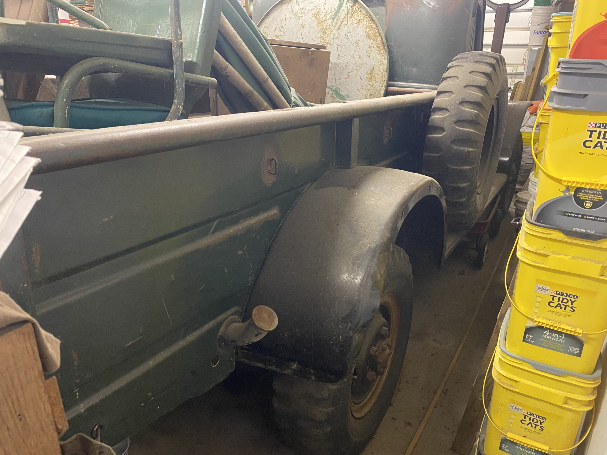 
								1960 Dodge Power Wagon full									
