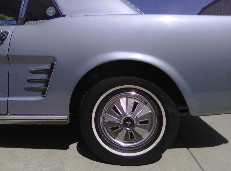 
								1966 Ford Mustang full									
