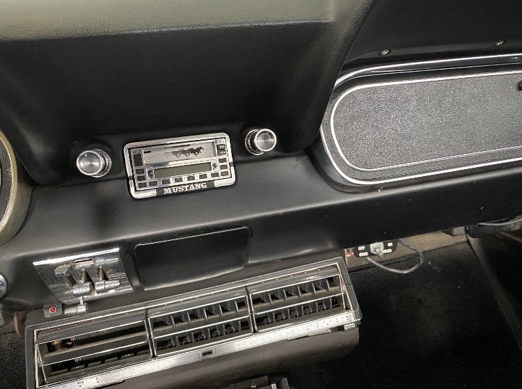 
								1966 Ford Mustang full									