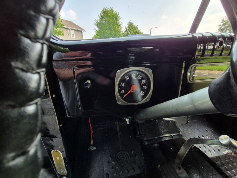 
								1952 Dodge Power Wagon full									