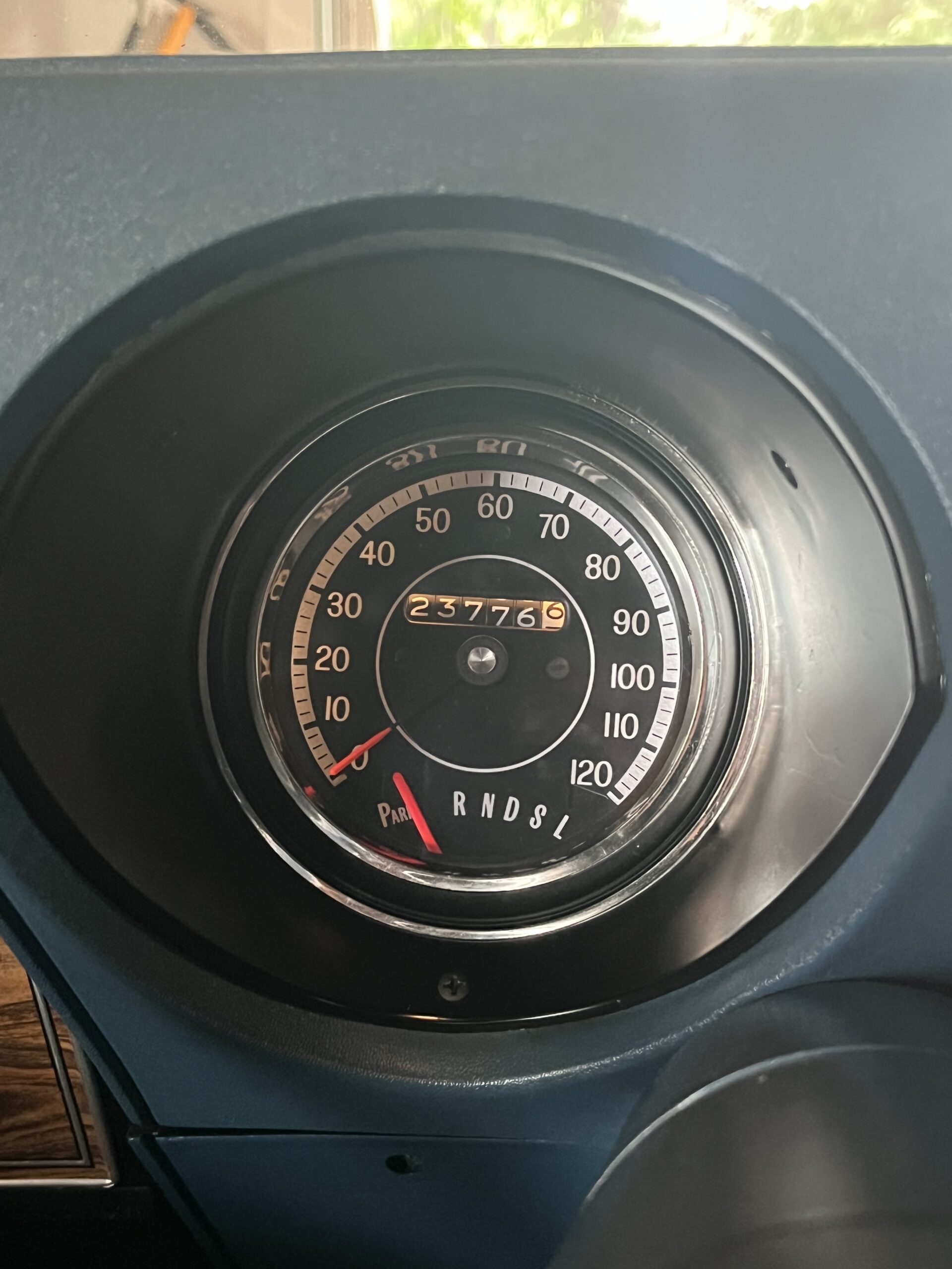 
								1975 Cutlass Supreme full									