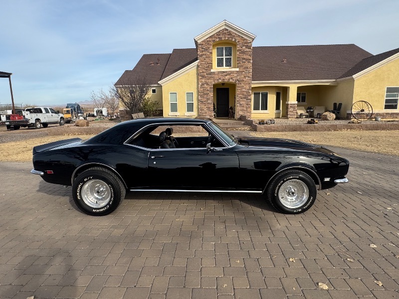 
								David Koresh 1968 Chevrolet Camaro full									
