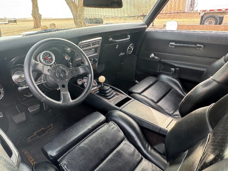 
								David Koresh 1968 Chevrolet Camaro full									