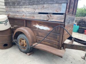 1952 Dodge Power Wagon 9′ Trailer