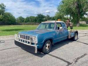 1974 Dodge D300 Tow Truck